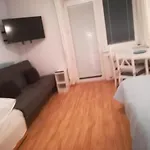 Goscinne Jutrzenka سفارجيفو
